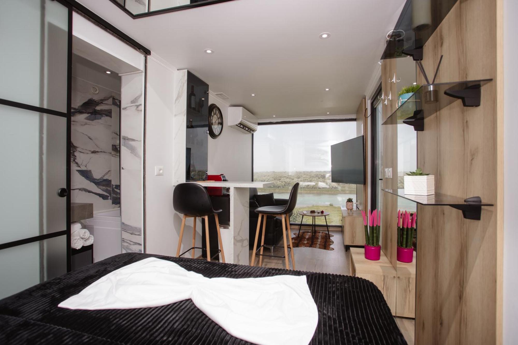 446 Tiny House Shiroke Villa Екстериор снимка