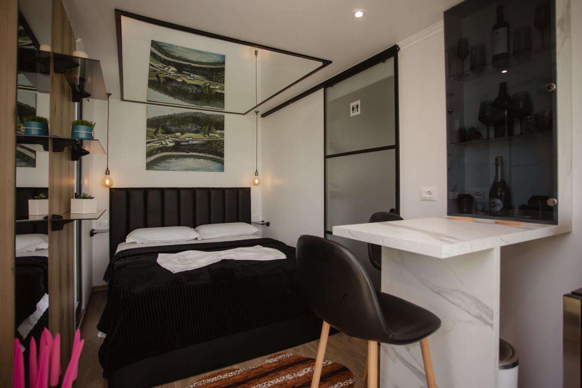 446 Tiny House Shiroke Villa Екстериор снимка